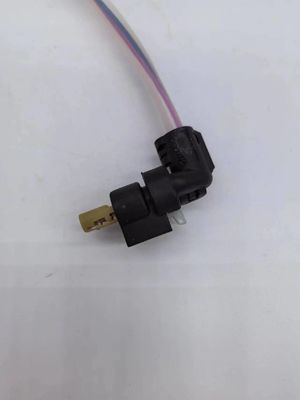 Op maat gemaakte oliepomp bedradingsband industriële bedradingsband zwart 2 pin OE:2741508602